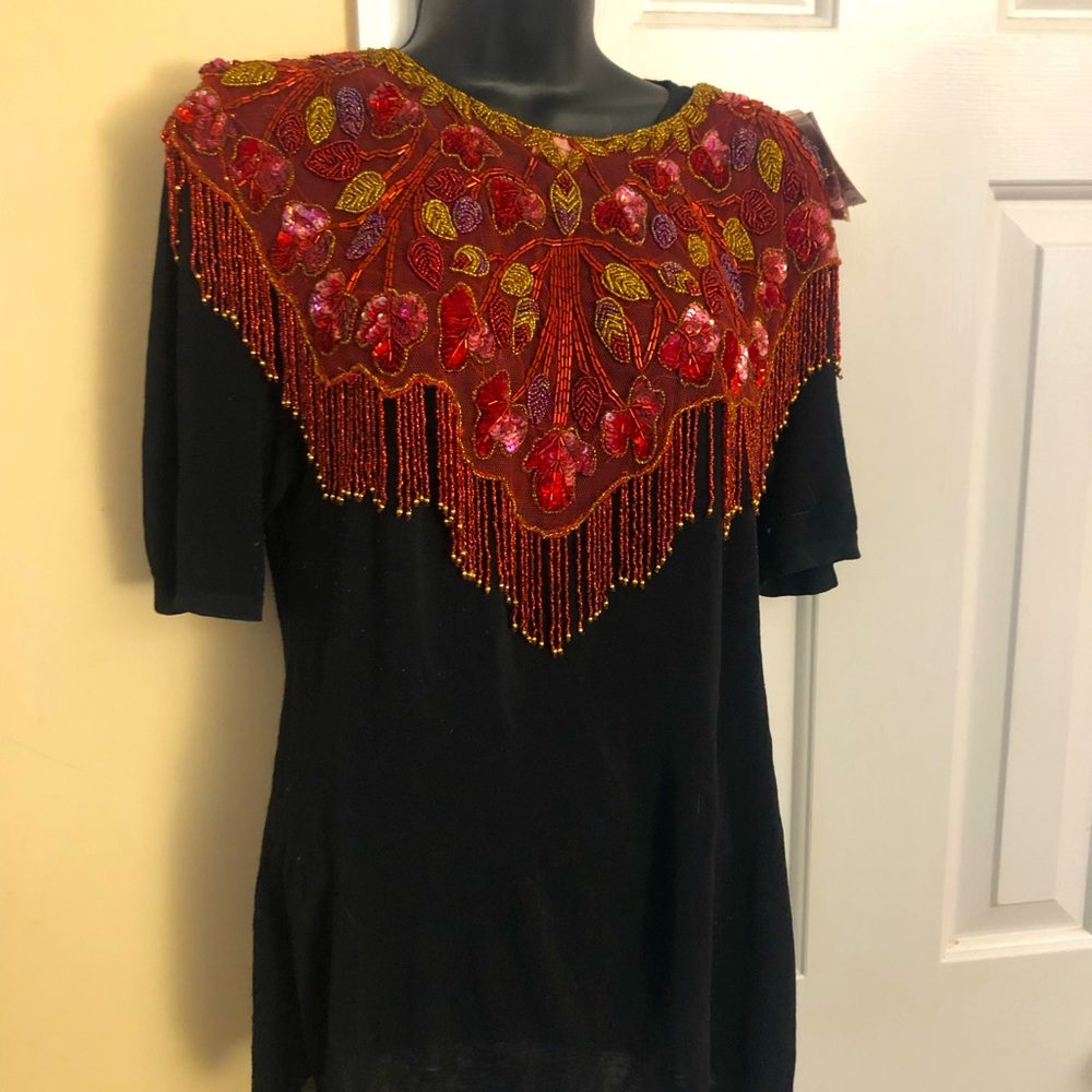 NWT red/ gold/ purple Odeon sequin fringe wrap⭐️